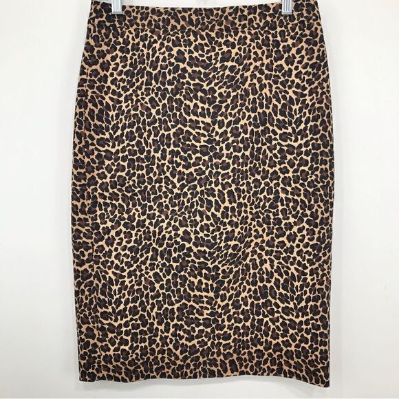 J. Crew Factory Pencil Skirt in Classic Leopard Print - Picture 8 of 15
